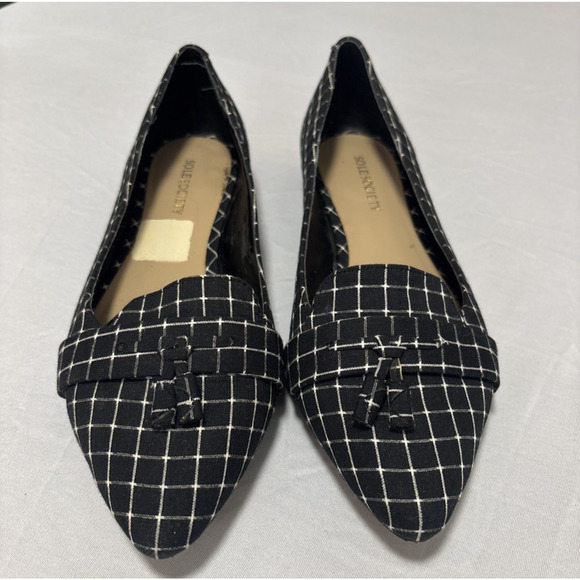 Sole Society Women's 8.5 Black White Slip On Flats Point Toe Academia Preppy - Picture 2 of 7
